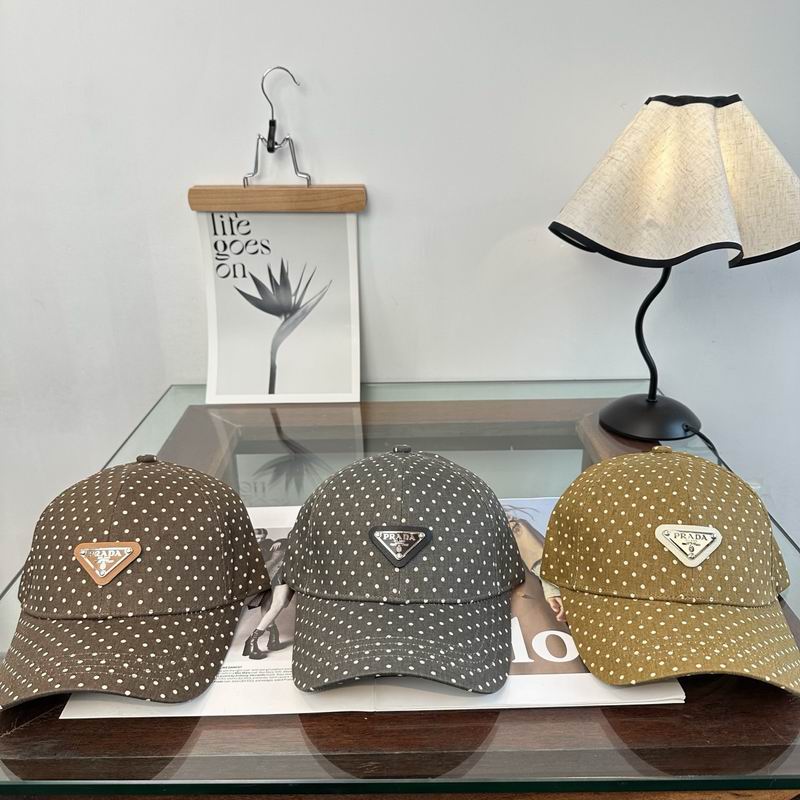 Prada cap051901